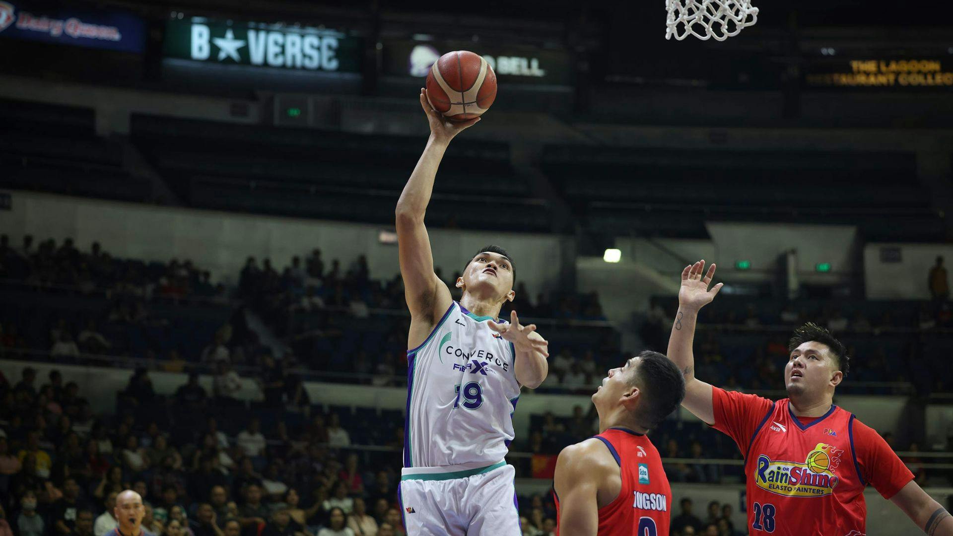 Justine Baltazar on poster dunk over RoS vet Beau Belga: 